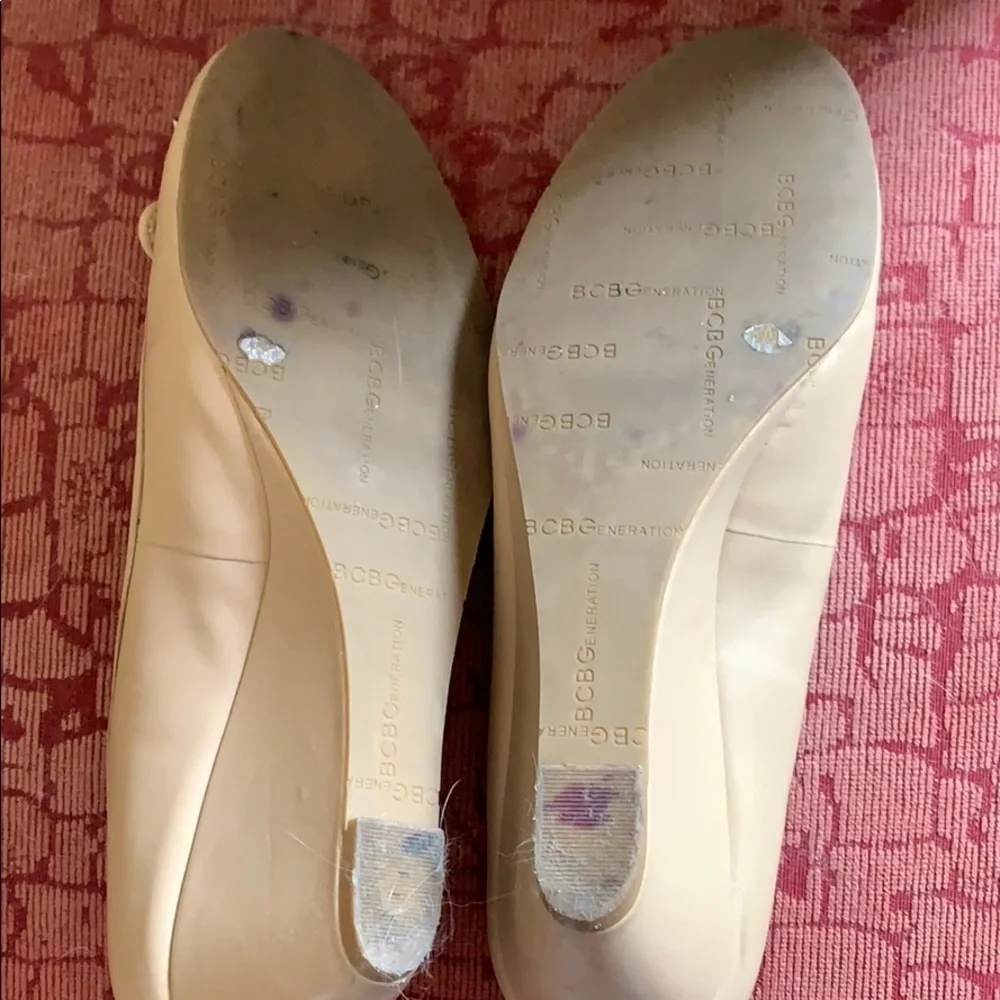 BCBGeneration Tegan warm sand beige wedge 8